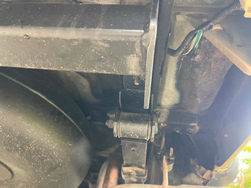 ឡានលក់បងប្អូនToyota Tacomaឆ្នាំ2001ប៉ុង1សាំងហ្គាស់ហើយស្រេចតំលៃត្រឹមតែ9500$ចរចារខ្លះរៀបចំហើយស្រេច