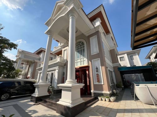 🏠 វីឡាទោលលក់បន្ទាន់ ទីតាំងបុរី ប៉េង ហួត ដឹស្តា មេរាហ្កាដិន , Urgent sale
