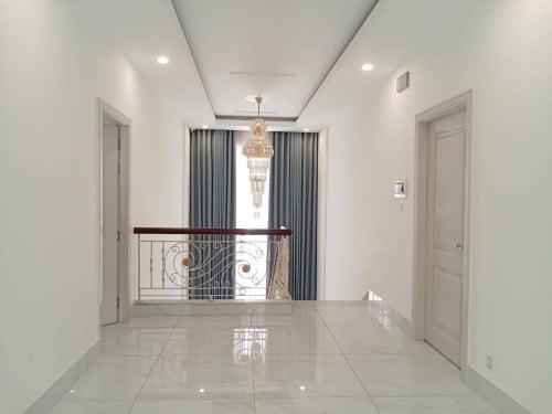 🏠 វីឡាទោលលក់បន្ទាន់ ទីតាំងបុរី ប៉េង ហួត ដឹស្តា មេរាហ្កាដិន , Urgent sale