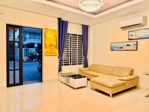 🏡 LA Villa for Rent at Borey Peng Huoth Boeung Snor (Delta Project)