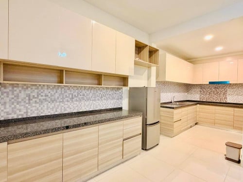 🏡 LA Villa for Rent at Borey Peng Huoth Boeung Snor (Delta Project)
