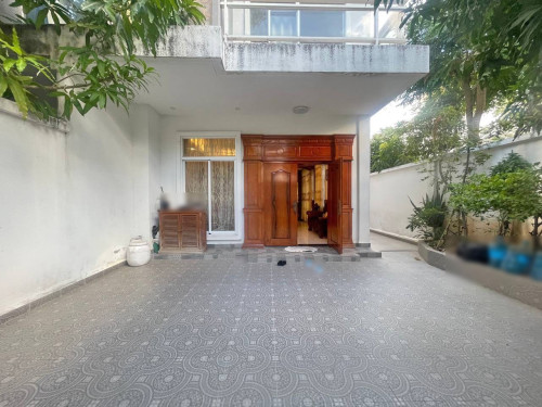 🏡 វីឡាកូនកាត់ កែង(LB) សម្រាប់ជួល ក្នុងបុរី អ័រគីដេវីឡា ដឹរ៉ូយ៉ាល់