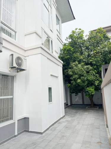 🏡 Villa Queen for Rent