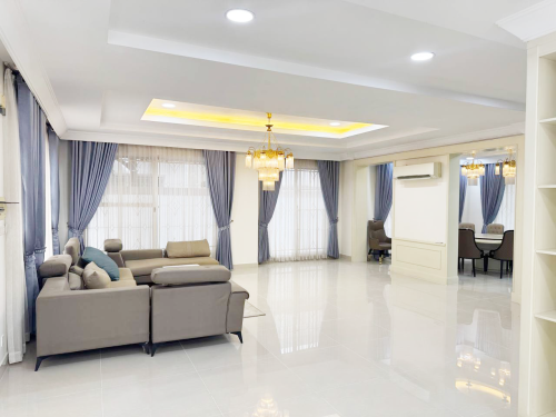 🏡 Villa Queen for Rent