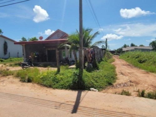 🏦House Available for Urgent Sale at a Special Price (Negotiable).