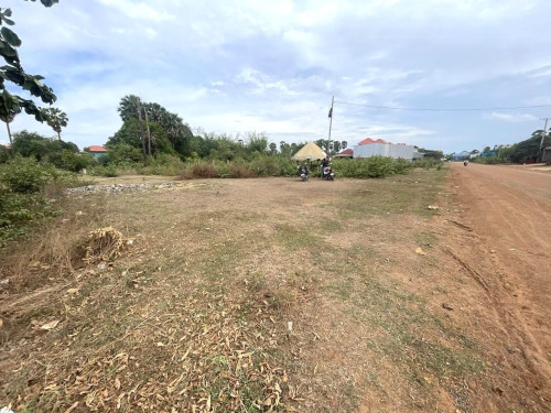 ๐ฆLand Available for Urgent Sale at a Special Price (Negotiable).