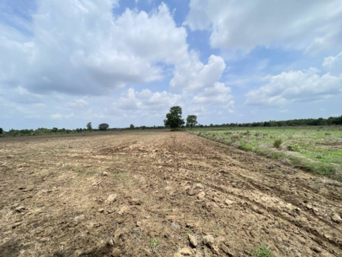 ๐ฆLand Available for Urgent Sale at a Special Price (Negotiable).
