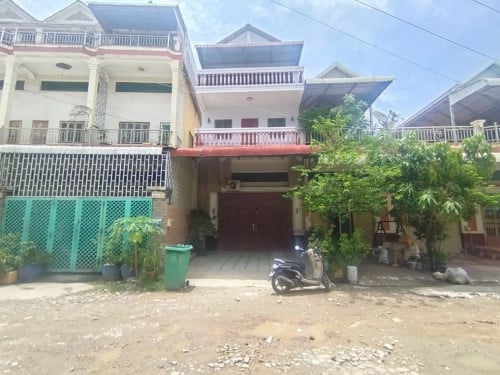 🏦Link House Available for Urgent Sale at a Special Price (Negotiable).