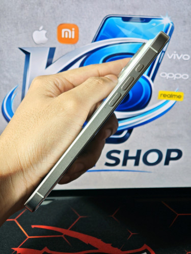 📱iPhone 15 Pro Max LL/A 💾Storage 512G🔋Battery Health 92%✅នៅស្អាត98.5%👉មានថែមឆ្នាំងសាក+ខេស