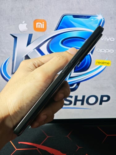 📱Redmi K60 Ultra / China  💾RAM24G+16G/ Storage1T=1024G✅នៅស្អាត98%👉មានថែមឆ្នាំងសាក+ខេសស្គ្រីន