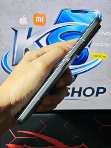 📱Xiaomi 15 Pro / China  💾RAM12G+12G/ Storage256G✅នៅស្អាត98.5%👉មានថែមឆ្នាំងសាក+ខេសស្គ្រីន