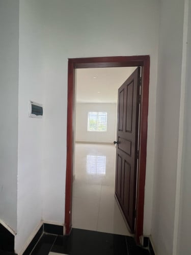 #ផ្ទះជួលអាចប្រកបអាវជីវកម្មនិងលក្ខណគ្រួសារ🔖 ទឹកភ្លើងរដ្ឋ📝 កុងត្រា 1ឆ្នាំ.កក់1បង់1
