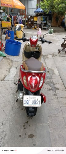 016 កាតគ្រីលេខភ្នំពេញ