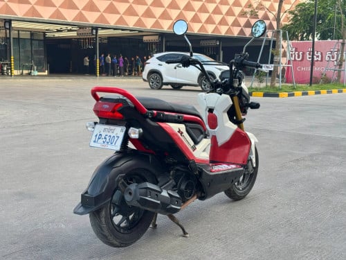 018 ម៉ាស៊ីនតាន់ផែនរឹង