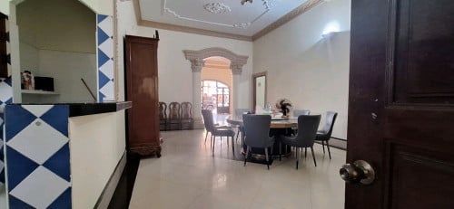 06 bedroom Building for rent