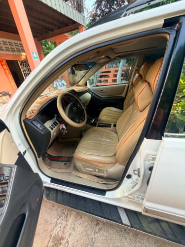 2002 pong2 limited ឡានស្អាតលះ