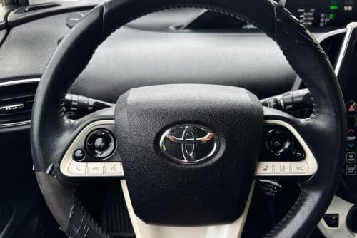 2017 Toyota Prius Prime Advanced(ឡាននៅអាមេរិច តរកម្មង់)