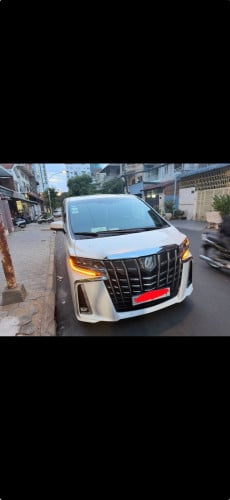 2019丰田埃尔法