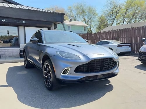 2021 Aston Martin DBX 4.0 V8