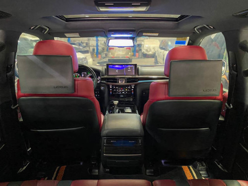 2021 Lexus 570 黑Kuro (1xxxx km公里)