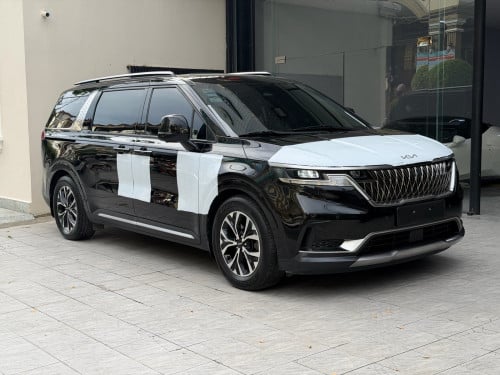 2022 KIA CARNIVAL 11កៅអី Full option