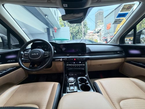 2022 KIA CARNIVAL 11កៅអី Full option