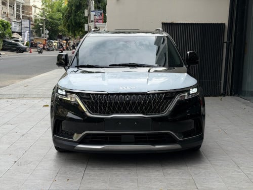 2022 KIA CARNIVAL 11កៅអី Full option