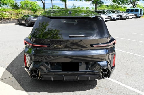 2023 BMW XM(ឡានកម្មង់)