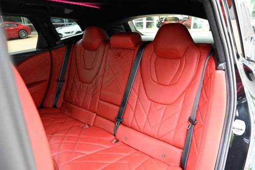 2023 BMW XM(ឡានកម្មង់)