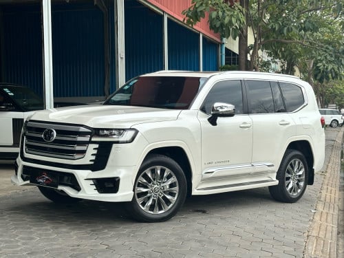 2025 VX.R TWIN TURBO អារ៉ាប់