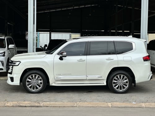 2025 VX.R TWIN TURBO អារ៉ាប់