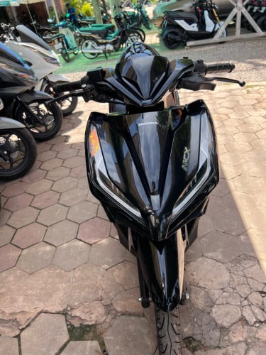 2090$CLICK2021 125CC NCX
