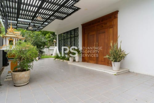 5 Bedroom Villa For Rent | Chbar Ampov | Phnom Penh