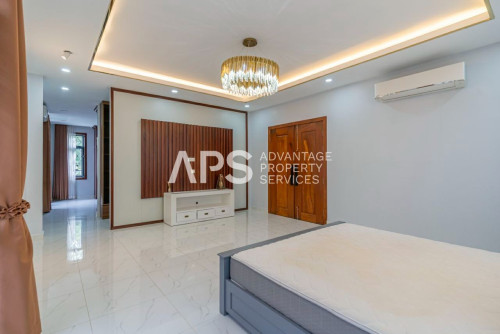 5 Bedroom Villa For Rent | Chbar Ampov | Phnom Penh