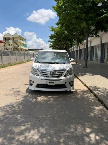 ALPHARD 2012