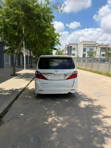 ALPHARD 2012