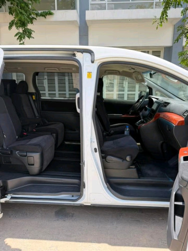 ALPHARD 2012