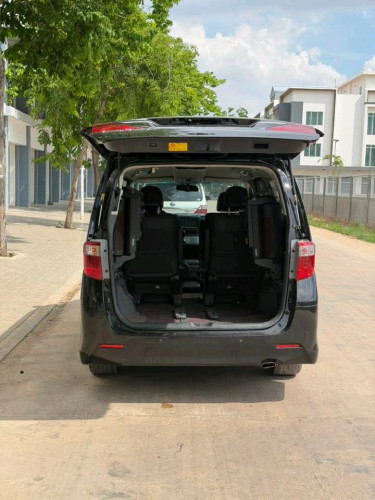 ALPHARD 2013