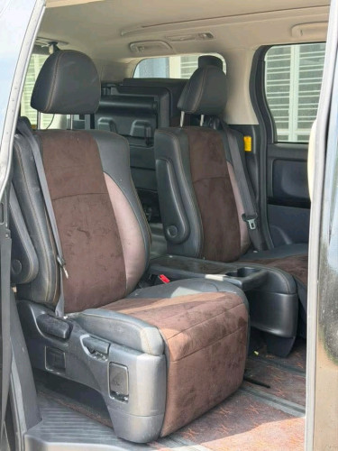 ALPHARD 2013