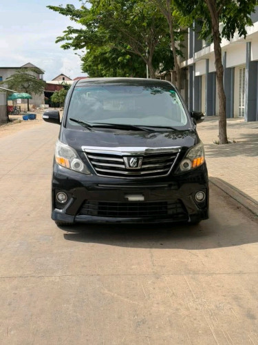 ALPHARD 2013