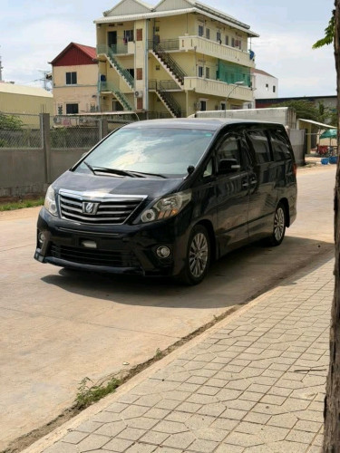 ALPHARD 2013