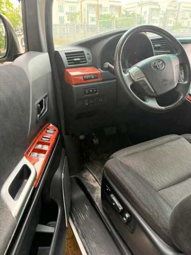 ALPHARD 2014