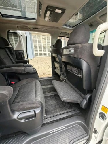 ALPHARD 2014