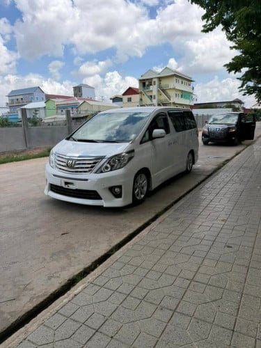 ALPHARD 2014