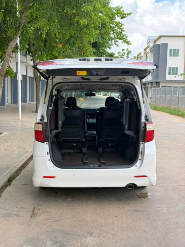 ALPHARD 2014