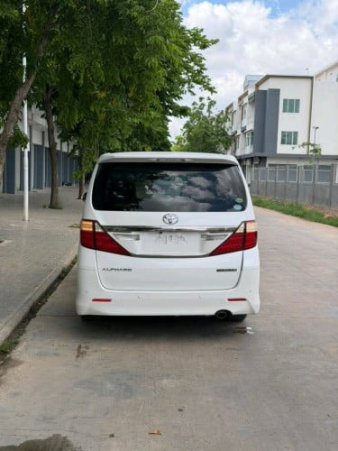 ALPHARD 2014