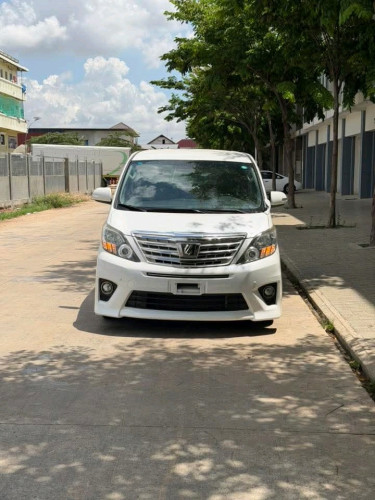 ALPHARD 2014