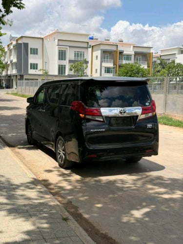 ALPHARD 2016