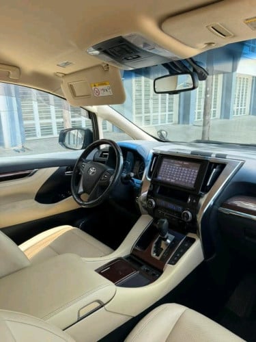 ALPHARD 2016