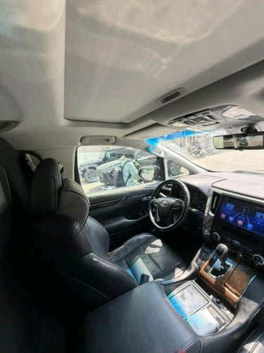 ALPHARD 2019 សុីន